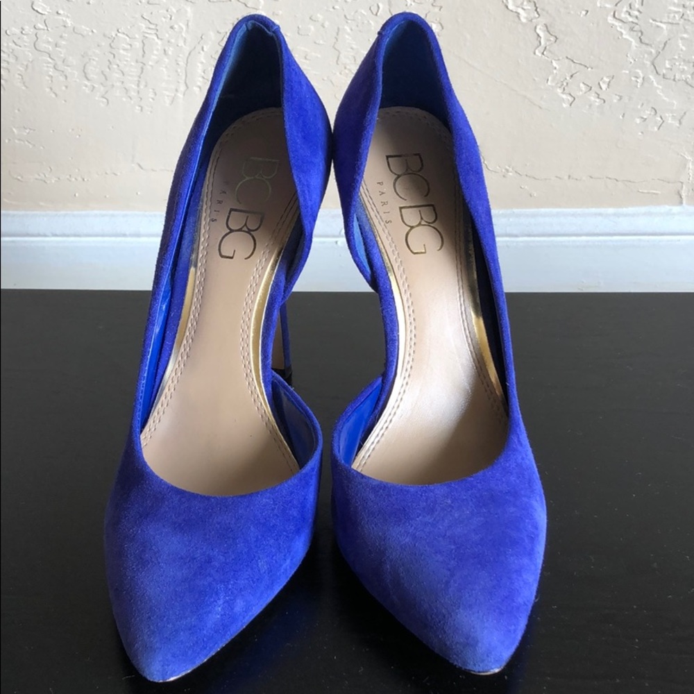 BCBG Paris royal blue suede heels!